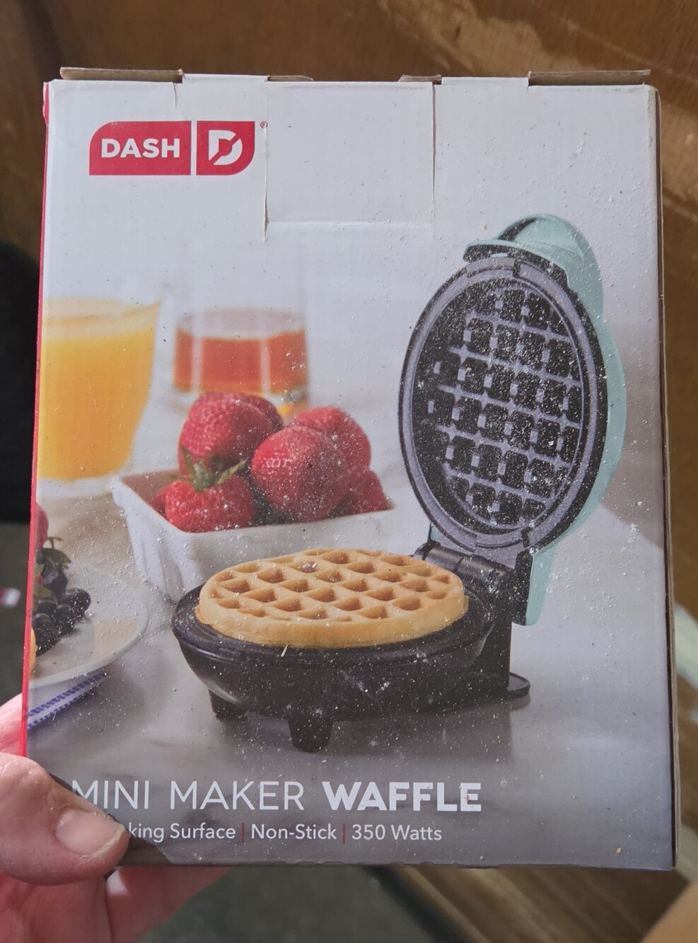 ๐ DASH Mini Waffle Maker, EUC In Box - Picture 2 of 5
